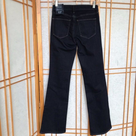 GAP Bi-Stretch Mid-Rise Classic Straight Blue-Black Wash Denim size 26S 26 SHORT - Picture 3 of 11